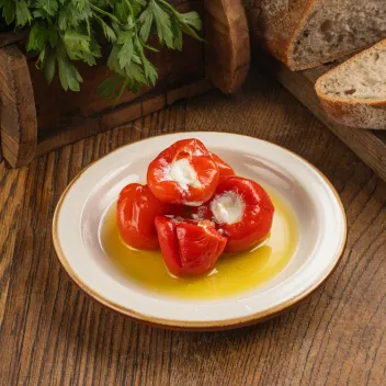 פלפלונים ממולאים גבינה